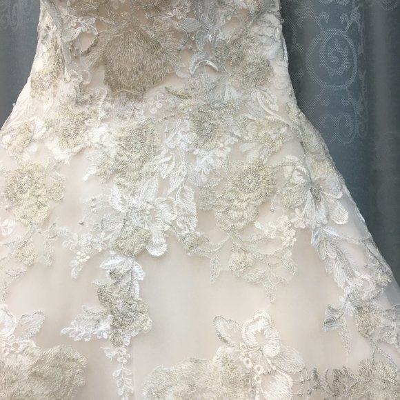 SAMPLE David Tutera Mon Cheri Wedding Dress, Blush Gold Ballgown Princess - Picture 9 of 11